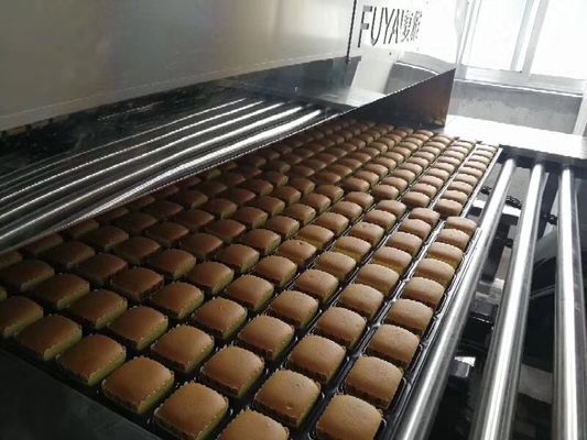 شراء نظام خلاط كعكة تهوية دائمة مع قدرة 400kg / hr لإنتاج كعكة الشيفون تصنيع عبر الإنترنت