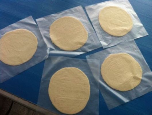 شراء آلة صنع البراثا الأوتوماتيكية العالية / آلة صنع كرة العجين SUS 304 Material تصنيع عبر الإنترنت